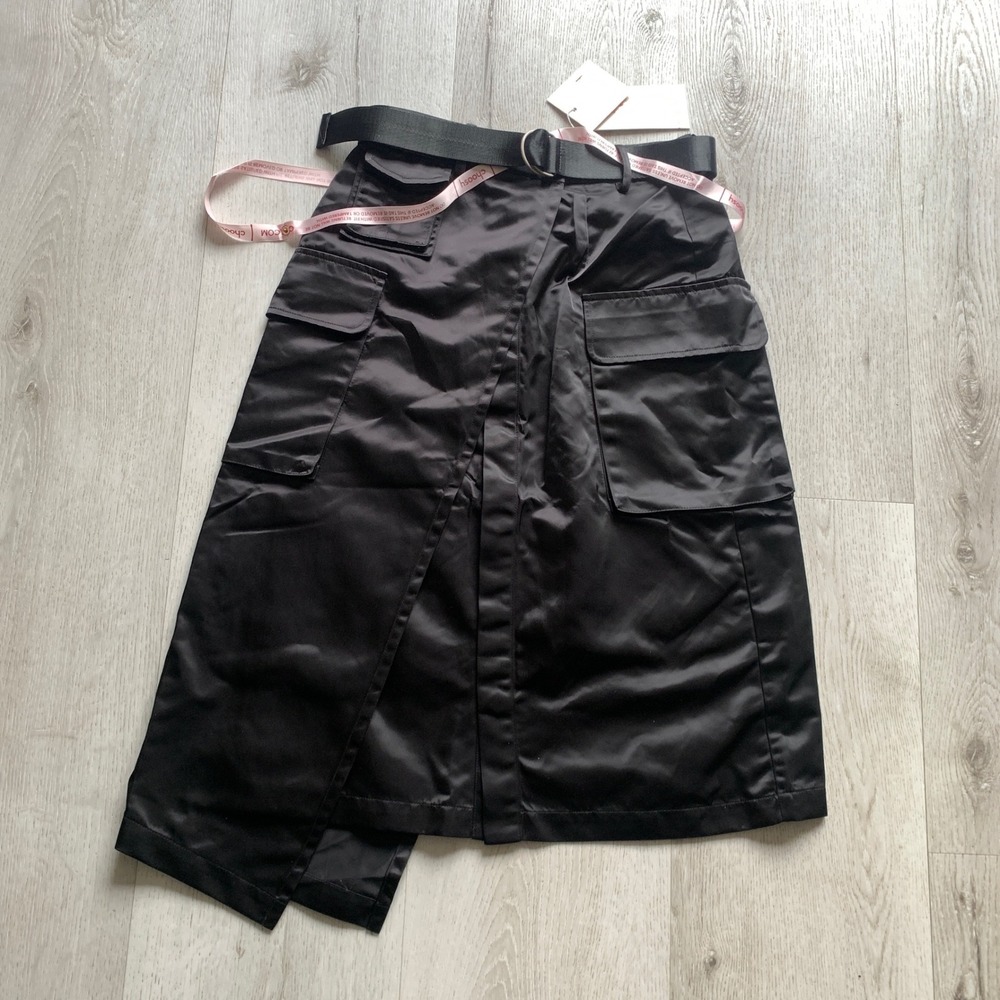 NWT Choosy Black Satin Cargo Midi Skirt Women's Size 0‎ Asymmetric Hem Belt